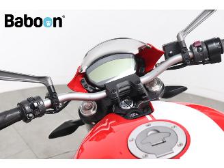 Ducati Monster 821  picture 21