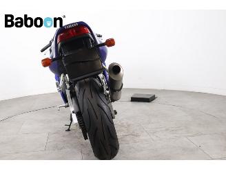 Yamaha  YZF-R6 picture 3