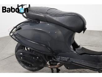 Vespa  Sprint 45KM picture 11
