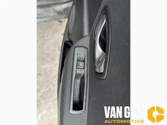 Renault Mégane Megane III Berline (BZ), Hatchback 5-drs, 2008 / 2017 1.4 16V TCe 130 picture 14