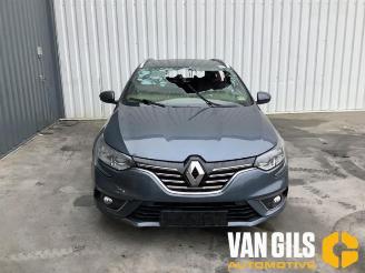 Autoverwertung Renault Mégane Megane IV Estate (RFBK), Combi 5-drs, 2016 1.5 Energy dCi 110 2017/5