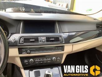 BMW 5-serie 5 serie Touring (F11), Combi, 2009 / 2017 528i 16V picture 17