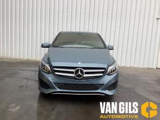 Autoverwertung Mercedes B-klasse B (W246), Hatchback, 2011 / 2018 1.6 B-180 BlueEFFICIENCY Turbo 16V 2015/10