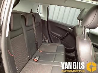 Peugeot 2008 2008 (CU), MPV, 2013 / 2019 1.2 12V e-THP PureTech 110 picture 25