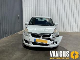 Suzuki Swift Swift (ZA/ZC/ZD), Hatchback, 2010 / 2017 1.2 16V picture 4