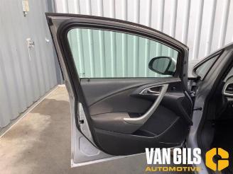 Opel Astra Astra J (PC6/PD6/PE6/PF6), Hatchback 5-drs, 2009 / 2015 1.4 Turbo 16V picture 9