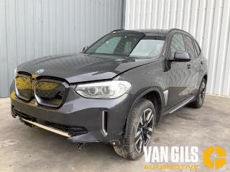 Coche siniestrado BMW iX3 iX3, SUV, 2020 80 kWh 2021/7