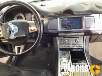 Jaguar XF XF (CC9), Sedan, 2008 / 2015 3.0 D V6 24V picture 20