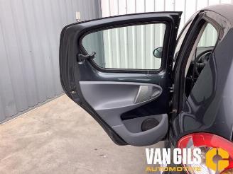 Toyota Aygo Aygo (B10), Hatchback, 2005 / 2014 1.0 12V VVT-i picture 15