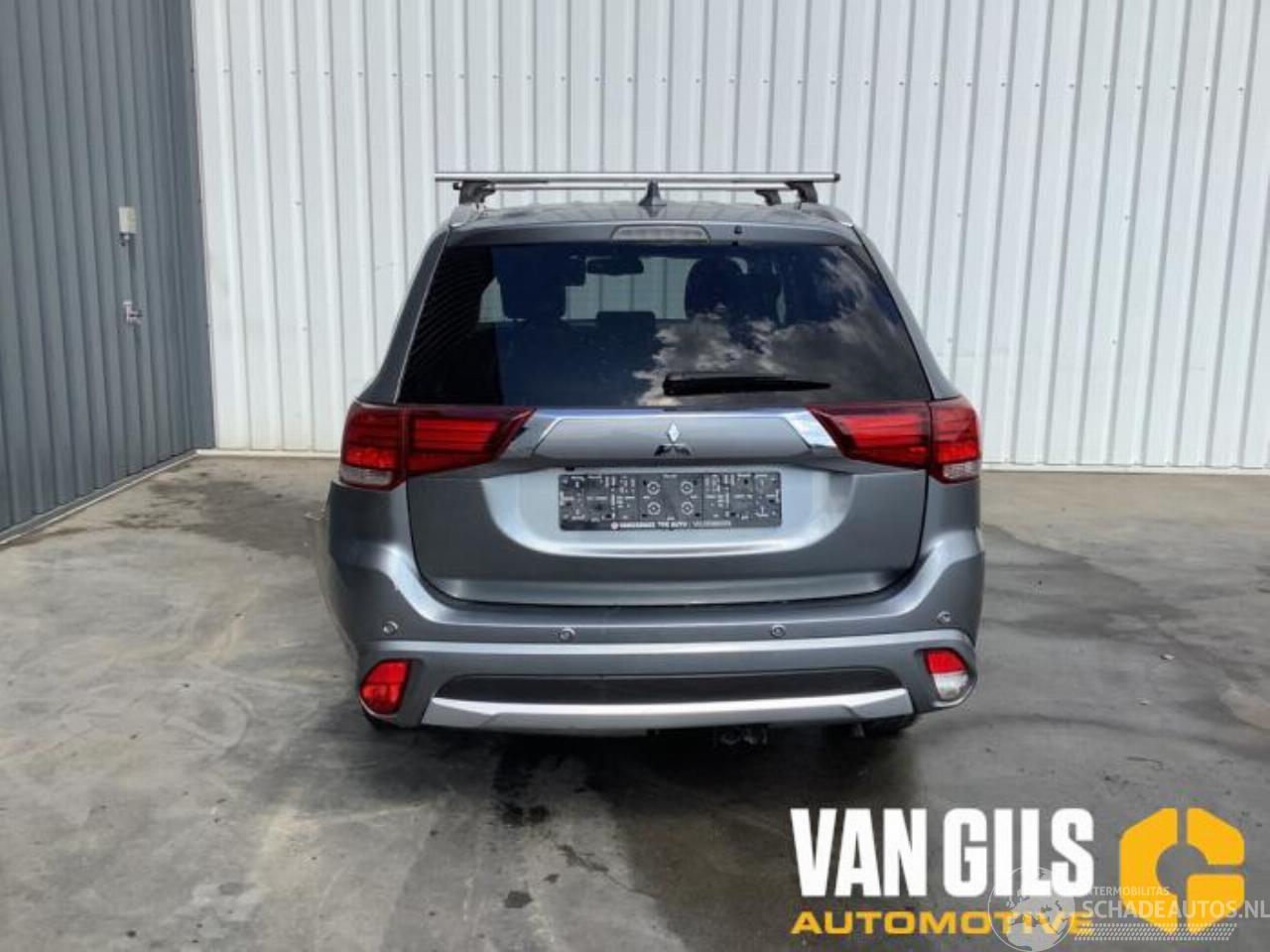 Mitsubishi Outlander Outlander (GF/GG), SUV, 2012 / 2022 2.0 16V PHEV 4x4