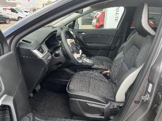 Renault Captur 1.3 AUTOM 140 Initiale Paris picture 16