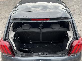Peugeot 108 1.0 e-VTi Active picture 8