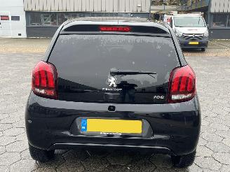 Peugeot 108 1.0 e-VTi Envy picture 5