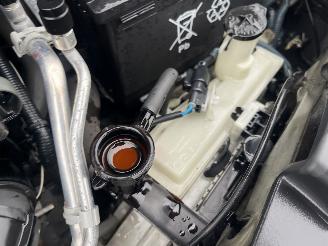 Peugeot 108 1.0 e-VTi Envy picture 8