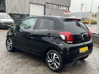 Peugeot 108 1.0 e-VTi Envy picture 4