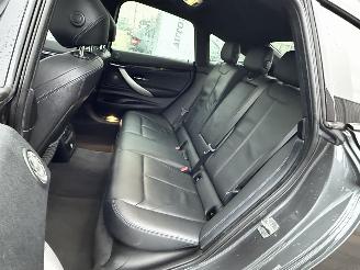 BMW 3-serie 320i xDrive High Executive picture 10