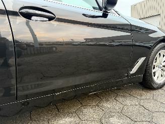 BMW 5-serie 520i High Executive picture 5