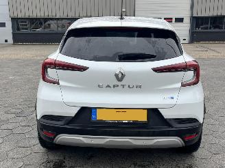 Renault Captur 1.6 E-Tech Hybrid 145 Zen picture 5
