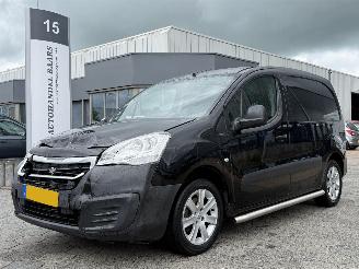 skadebil bedrijf Peugeot Partner 120 1.6 BlueHDi 75 L1 Pro 2017/9