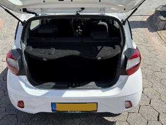 Hyundai I-10 1.0 Comfort picture 12
