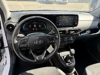 Hyundai I-10 1.0 Comfort picture 17