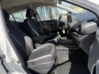 Hyundai I-10 1.0 Comfort picture 14