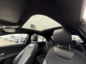 Mercedes A-klasse 200 Launch Edition AUTOMAAT picture 17