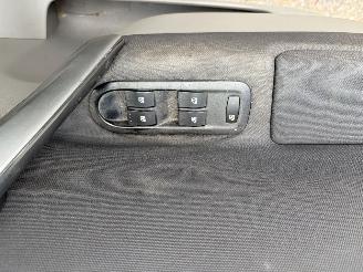 Renault Scenic 2.0-16V Tech Line AUTOMAAT Panorama Cruise NAVI picture 10