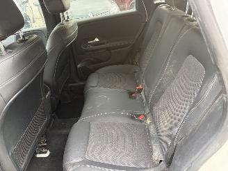 Mercedes B-klasse 200d Advantage AUTOMAAT picture 10