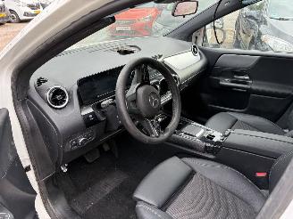 Mercedes B-klasse 200d Advantage AUTOMAAT picture 7
