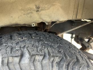 Land Rover 88/109 2.3 88 series III picture 10