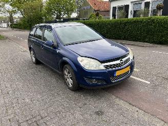 Opel Astra SW 1.7 CDTI picture 1