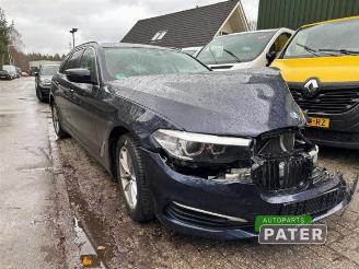 BMW 5-serie 5 serie Touring (G31), Combi, 2017 523d 2.0 TwinPower Turbo 16V picture 2