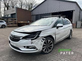 Vrakbiler auto Opel Astra Astra K Sports Tourer, Combi, 2015 / 2022 1.6 CDTI 110 16V 2017/8