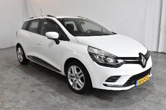 krockskadad bil auto Renault Clio 0.9 TCe Zen 2018/5