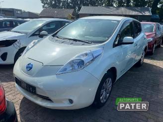 Nissan Leaf Leaf (ZE0), Hatchback, 2010 / 2017 Leaf picture 1
