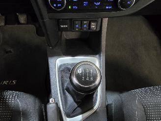 Toyota Auris 2.0D Bussines Pro picture 35