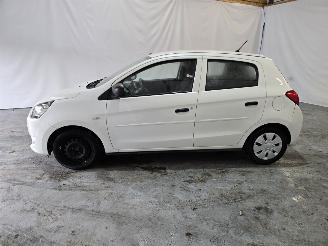 Mitsubishi Space-star 1.0 Entry picture 4