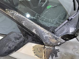 Jeep Compass 4xe 240 Hybrid Summit picture 11