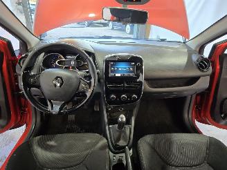 Renault Clio 0.9 TCe Expression picture 21