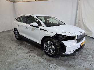 Unfallwagen Skoda Enyaq iV 80 2023/1