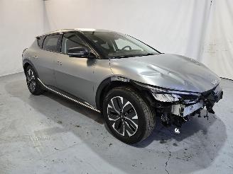 krockskadad bil auto Kia EV6 Plus 77.4 kWh 2023/12