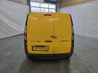 Renault Kangoo 1.5 dCi 90 Express Maxi Black Edition S&S picture 6