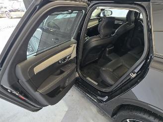 Volvo V-90 2.0 T8 Plug-in hybrid AWD Ultra Dark picture 36