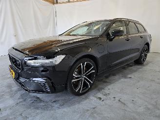 Volvo V-90 2.0 T8 Plug-in hybrid AWD Ultra Dark picture 3