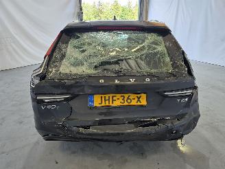Volvo V-90 2.0 T8 Plug-in hybrid AWD Ultra Dark picture 6