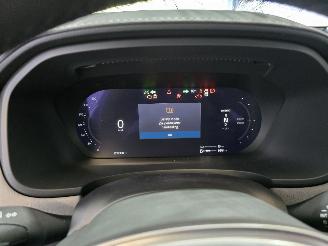 Volvo V-90 2.0 T8 Plug-in hybrid AWD Ultra Dark picture 39