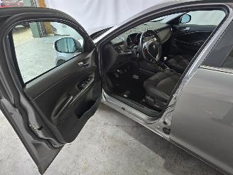 Alfa Romeo Giulietta 1.4 T Exclusive picture 21
