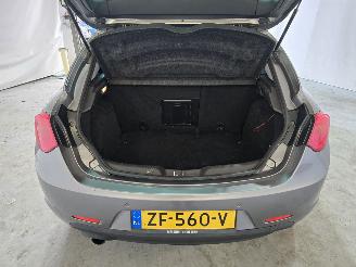 Alfa Romeo Giulietta 1.4 T Exclusive picture 19