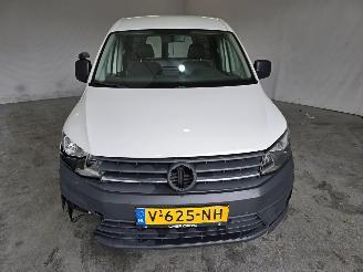 Volkswagen Caddy 2.0 TDI L2H1 BMT Maxi Easyline picture 2